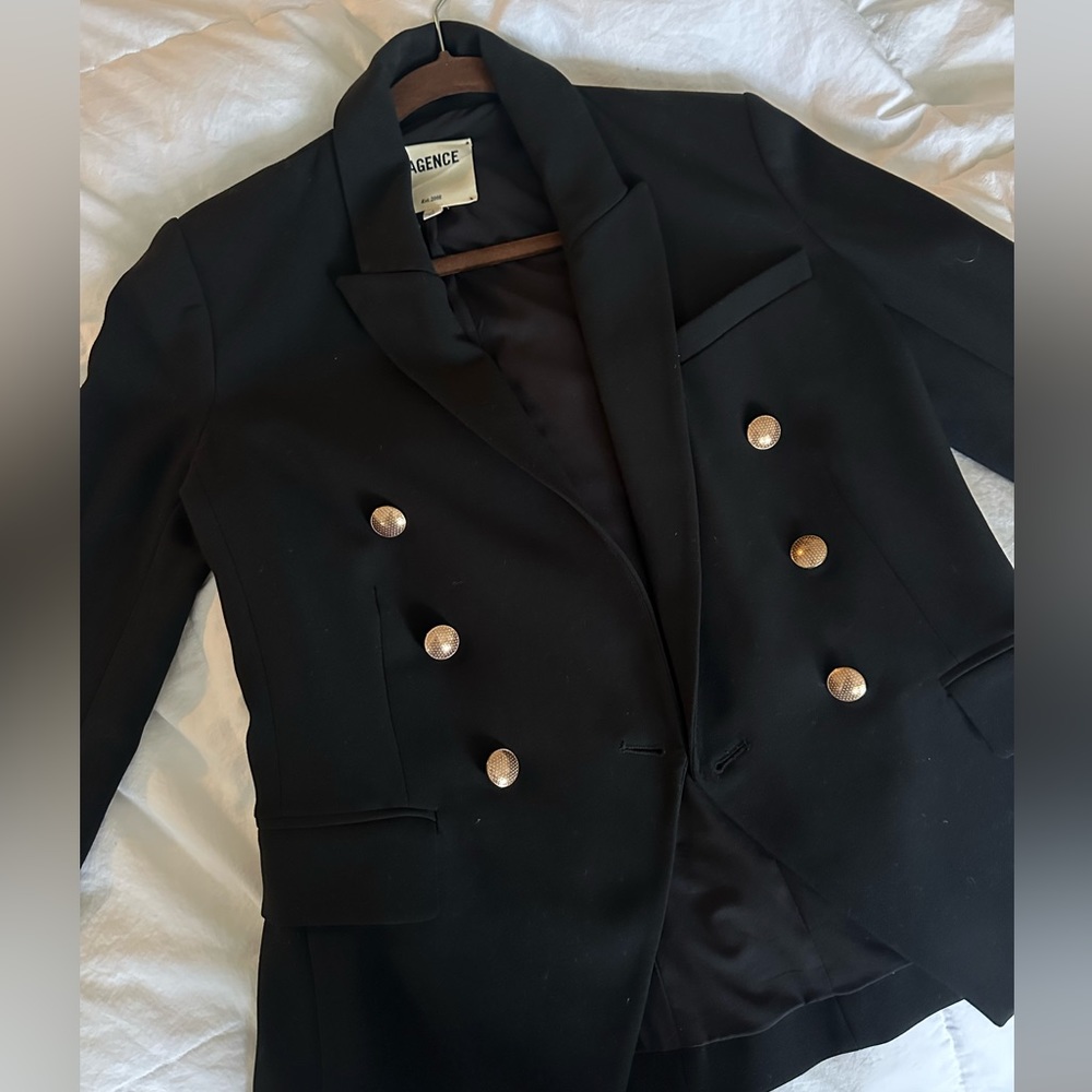L'Agence blazer in black, brushed gold buttons. Size 4. Worn 1 time.